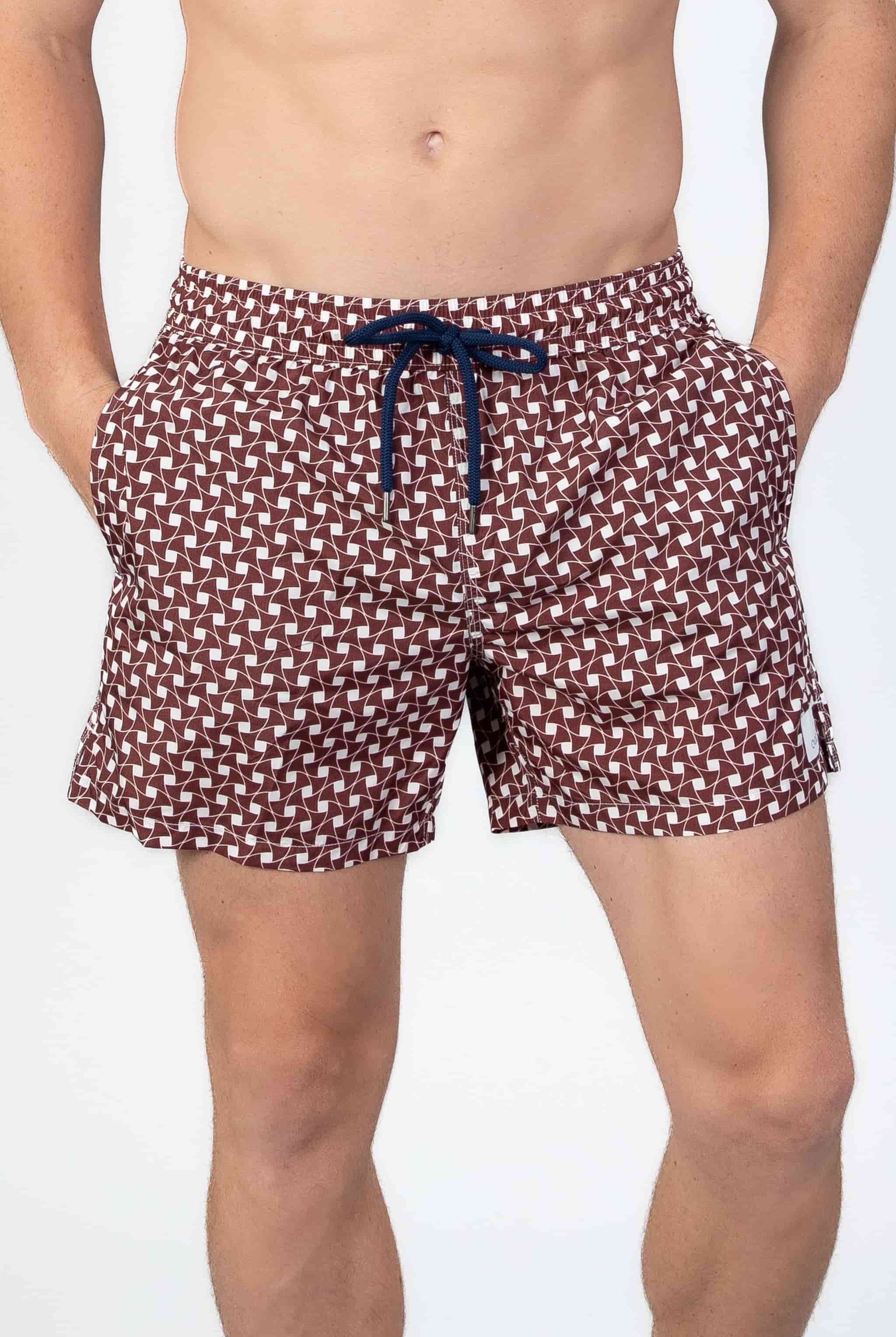 Classic Swim shorts with pattern in rusty brown and white
