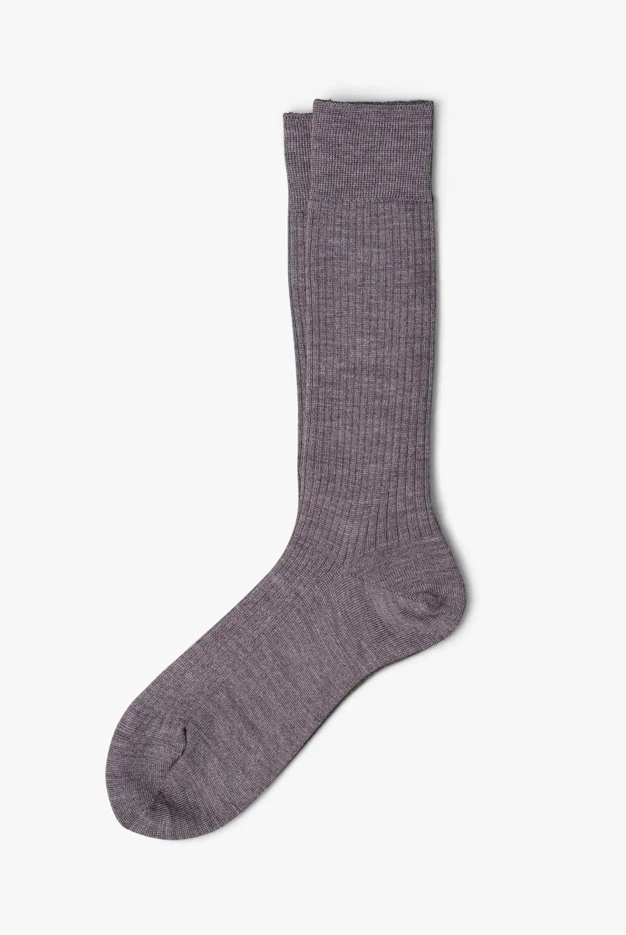 Gray dress socks in merino wool. Swedish design by once a day and produced by glenn clyde. Can we washed in warm water without shrinking.