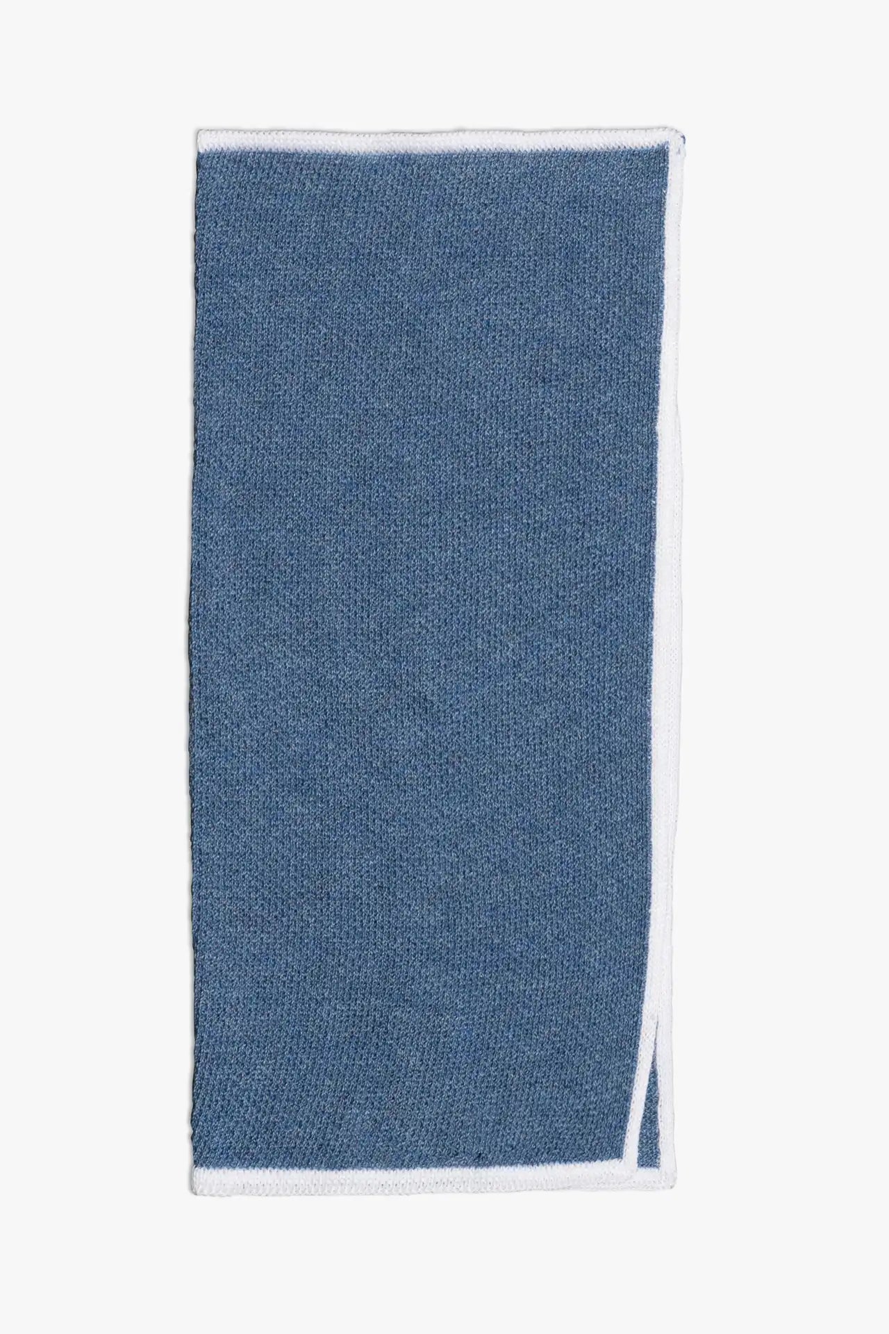 Blue knitted pocket square with white boarder in knitted cotton