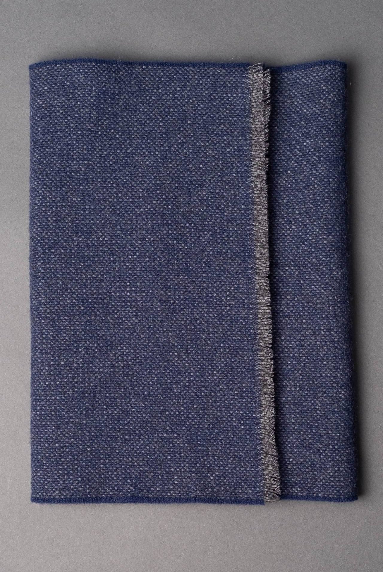 cashmere-scarf-onceaday-made-in-italy