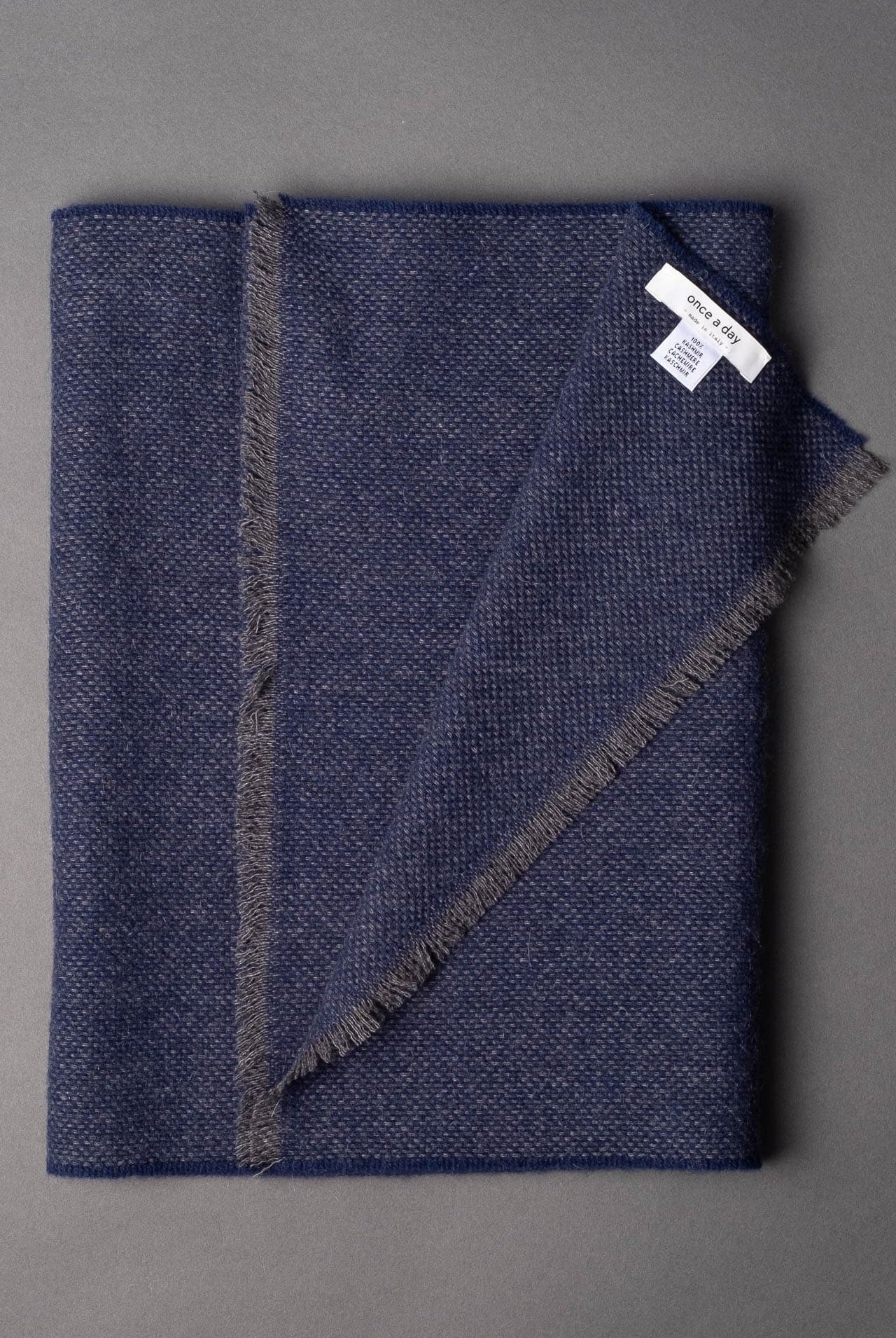 cashmere-scarf-onceaday-made-in-italy