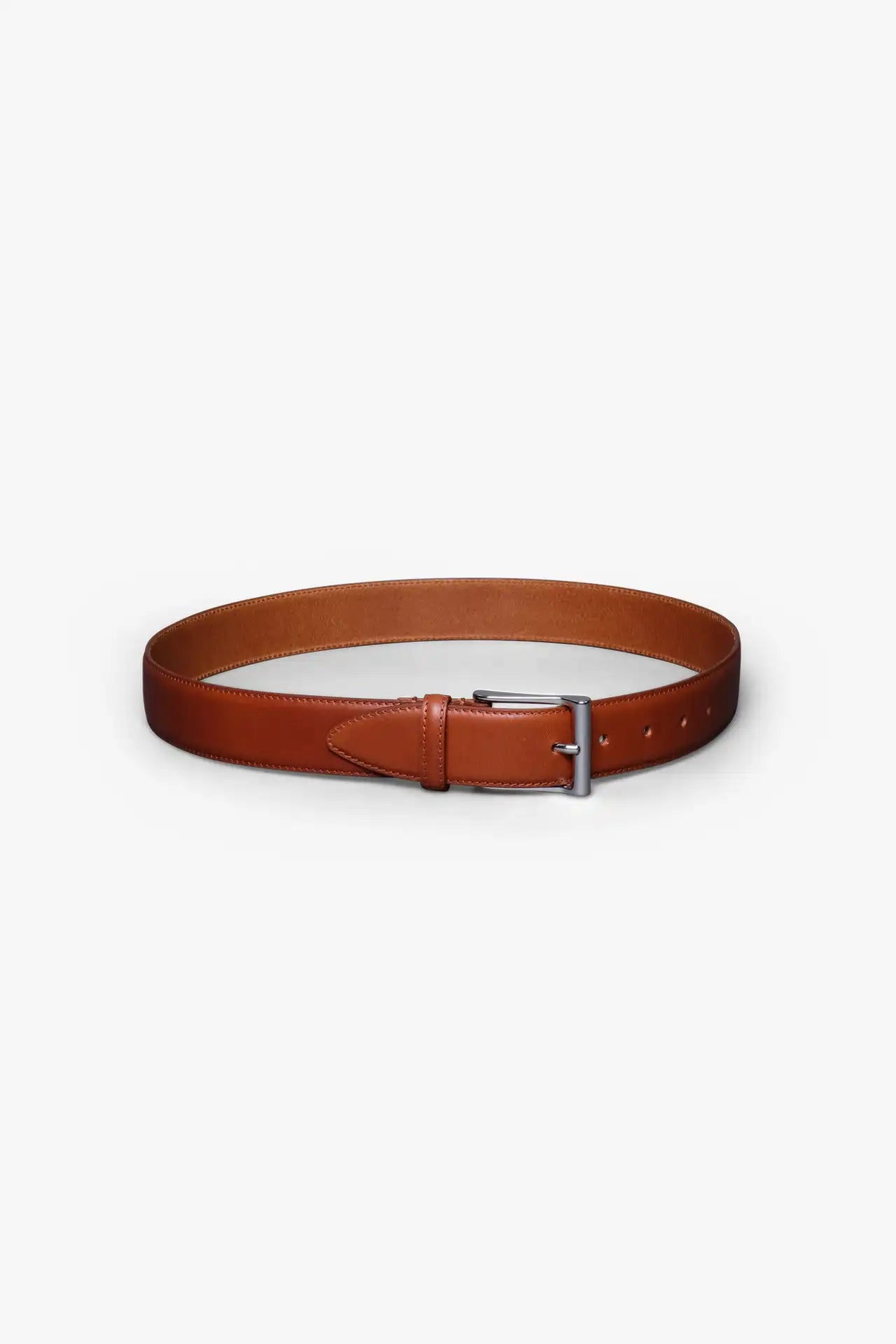 Antique Maroon Brown Leather Belt in minimalist design, Made in Italy from vegetable tanned leather. Perfect to match with hand made dress shoes. 
