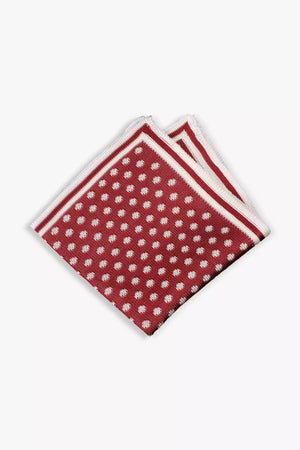 Red knitted pocket square with white dots in knitted silk
