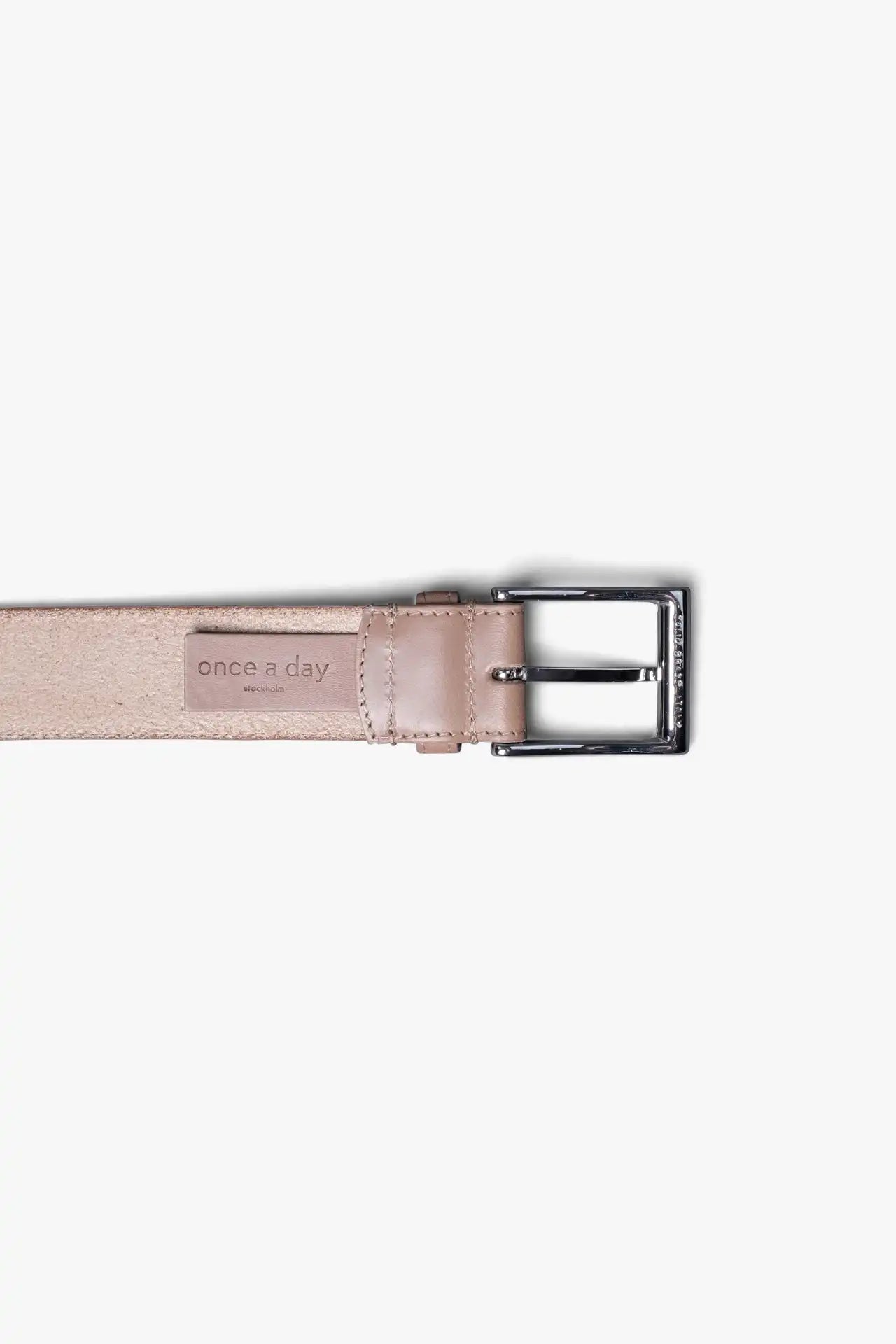 Desert Gray Beige Leather Belt in minimalist design, Made in Italy from vegetable tanned leather. Perfect to match with hand made dress shoes. 