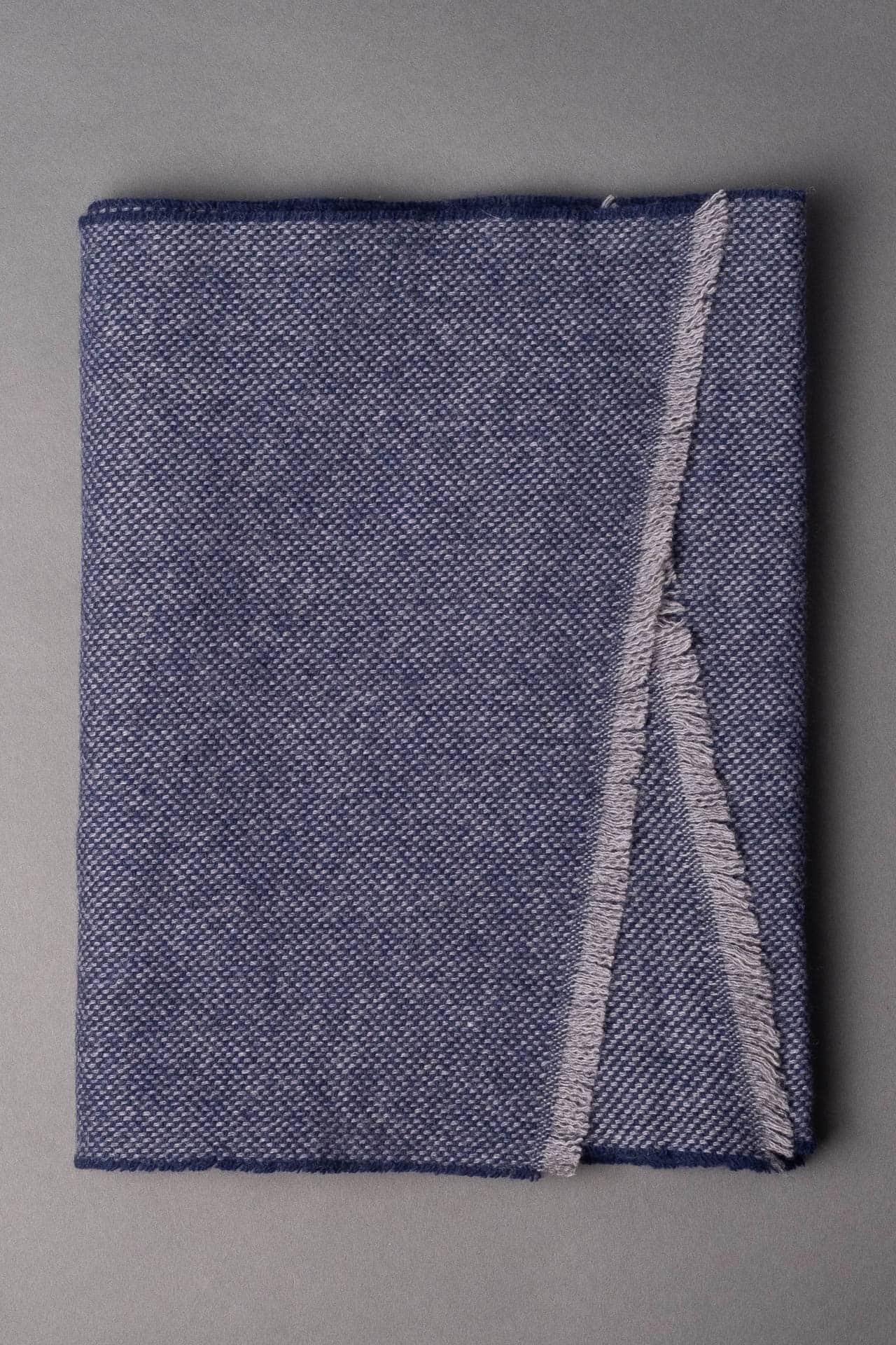 cashmere-scarf-onceaday-made-in-italy