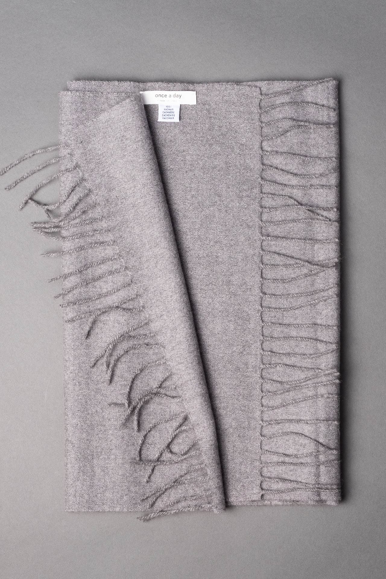 light-gray-cashmere-scarf-onceaday-made-in-italy