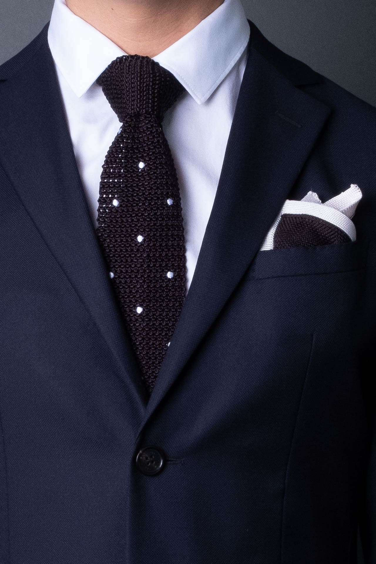 silk-knitted-tie-with-square-tip-black-with-polka-dots-made-in-italy-combo-matching-pocket-square